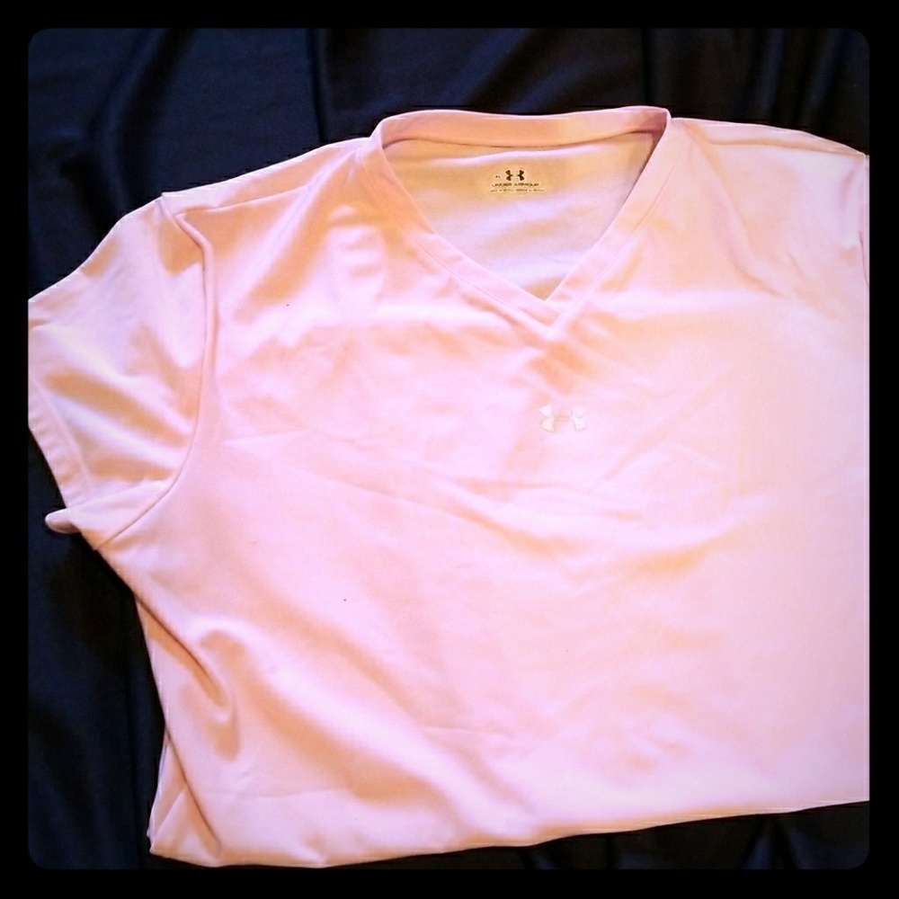 Pale pink Under Armour V-neck Tee XL